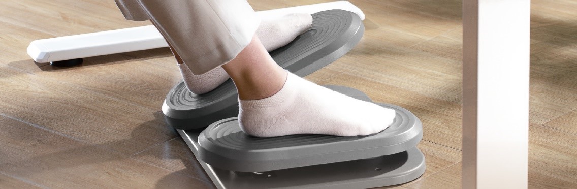 footrest with fitness stepper